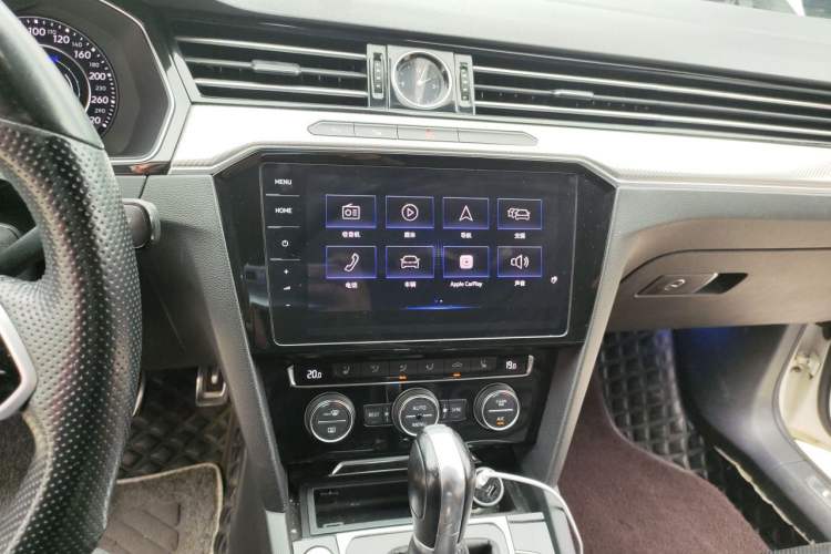 Used Volkswagen FAW-Volkswagen CC 2019 330TSI Glamour Edition China V Standard Audio And AC Panel