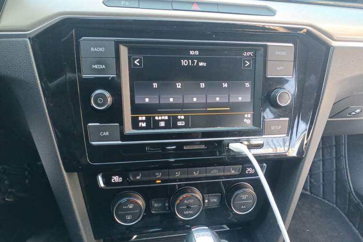 Used Volkswagen FAW-Volkswagen CC 2019 330TSI Huayan Edition China VI Audio And AC Panel