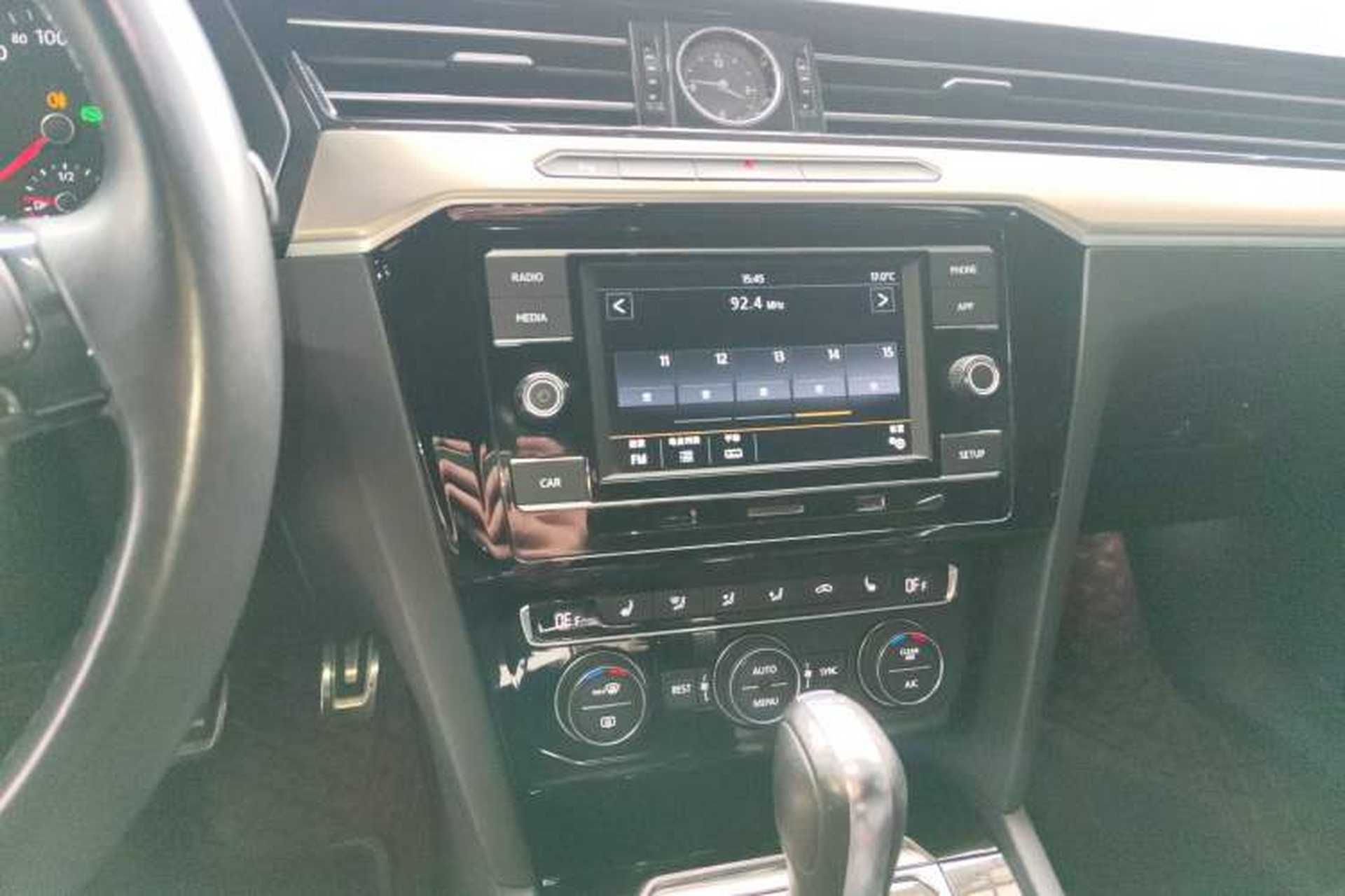 Used Volkswagen FAW-Volkswagen CC 2019 330TSI Huayan Edition China VI Audio And AC Panel