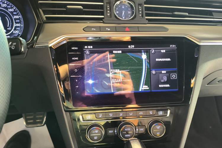 Used Volkswagen FAW-Volkswagen CC 2019 380TSI Yeyan Edition China V Standard Audio And AC Panel