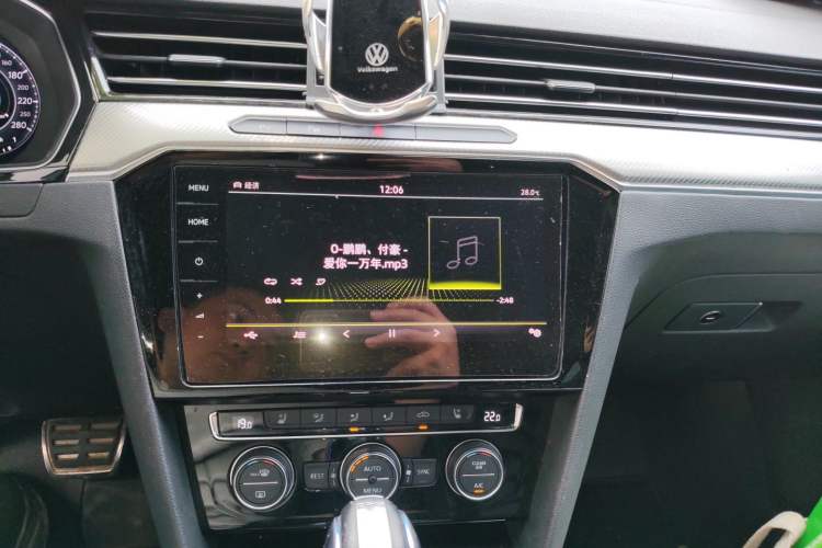 Used Volkswagen FAW-Volkswagen CC 2019 330TSI Glamour Edition China VI Audio And AC Panel