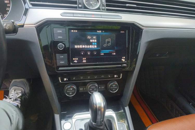 Used Volkswagen FAW-Volkswagen CC 2019 330TSI Glamour Edition China VI Audio And AC Panel