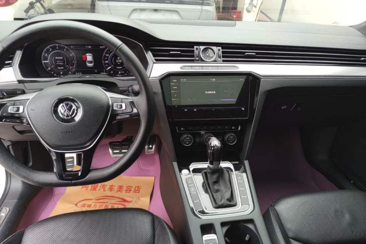 Used Volkswagen FAW-Volkswagen CC 2019 380TSI Glamour Edition China V Standard Audio And AC Panel