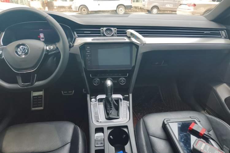 Used Volkswagen FAW-Volkswagen CC 2019 330TSI Glamour Edition China VI Audio And AC Panel