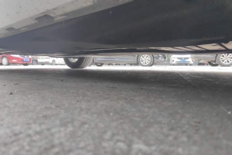 Used Volkswagen FAW-Volkswagen CC 2019 330TSI Glamour Edition China VI Chassis Front Right