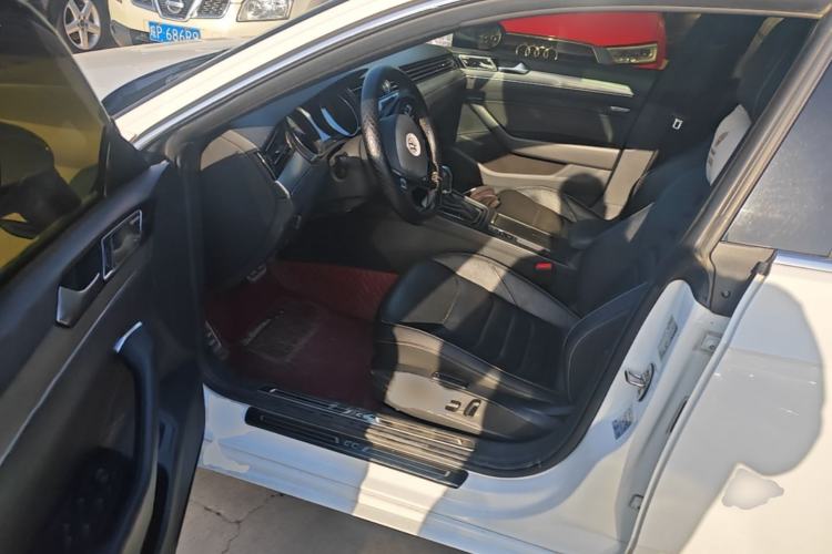 Used Volkswagen FAW-Volkswagen CC 2019 330TSI Glamour Edition China VI Driver Seat