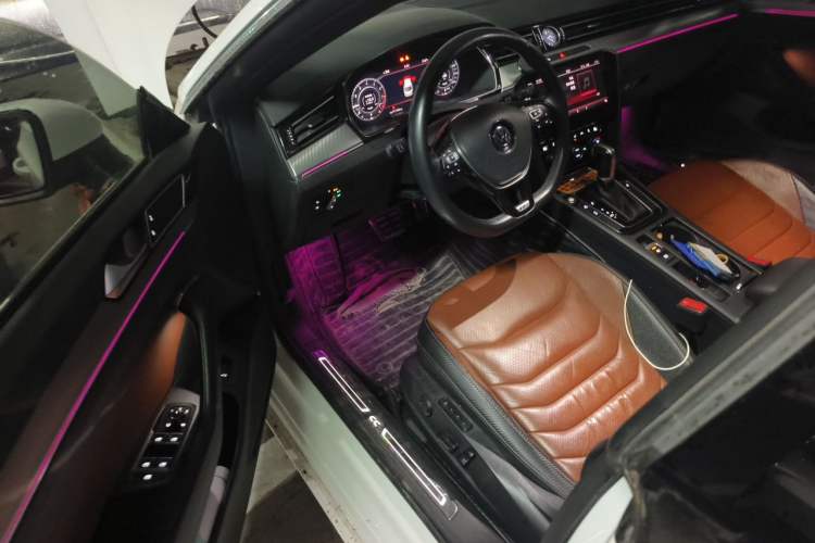 Used Volkswagen FAW-Volkswagen CC 2019 380TSI Glamour Edition China V Standard Driver Seat