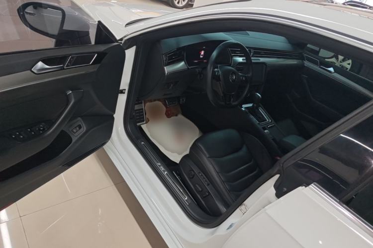 Used Volkswagen FAW-Volkswagen CC 2019 330TSI Glamour Edition China V Standard Driver Seat