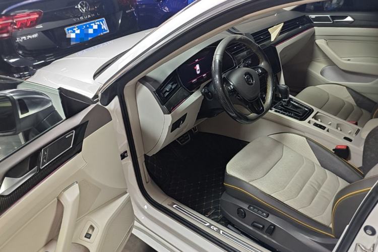 Used Volkswagen FAW-Volkswagen CC 2019 380TSI Yeyan Edition China VI Standard Driver Seat