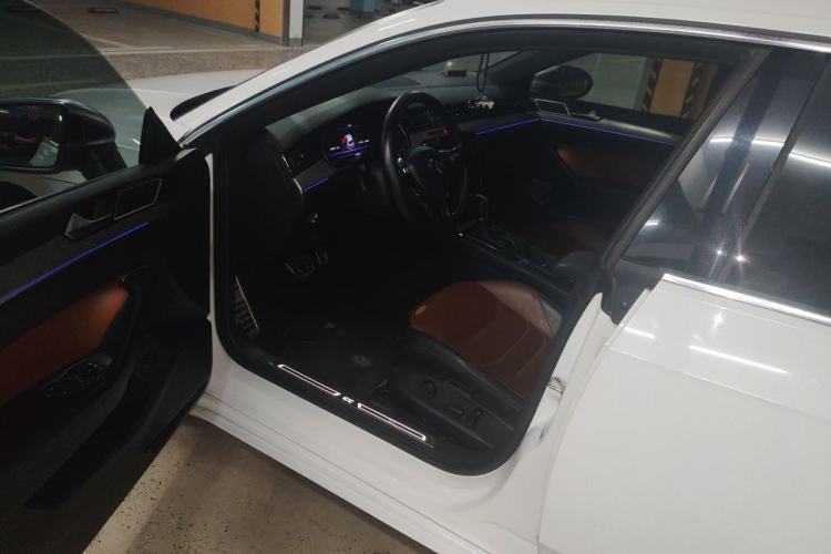Used Volkswagen FAW-Volkswagen CC 2019 380TSI Glamour Edition China V Standard Driver Seat
