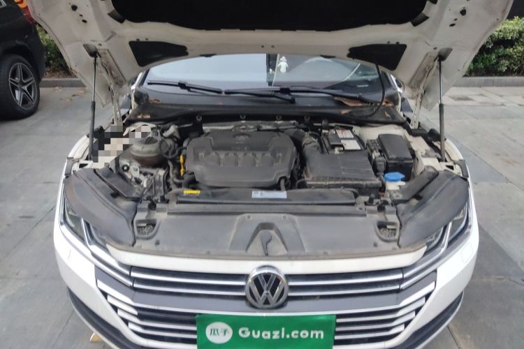Used Volkswagen FAW-Volkswagen CC 2019 330TSI Glamour Edition China V Standard Engine Bay