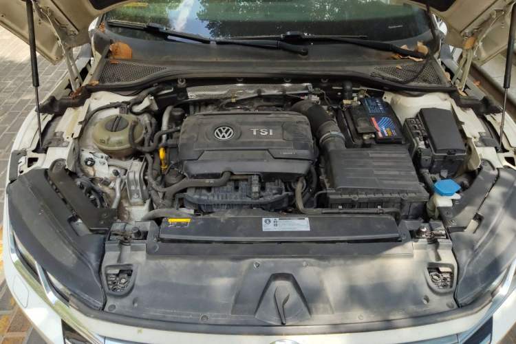 Used Volkswagen FAW-Volkswagen CC 2019 380TSI Glamour Edition China V Standard Engine Bay