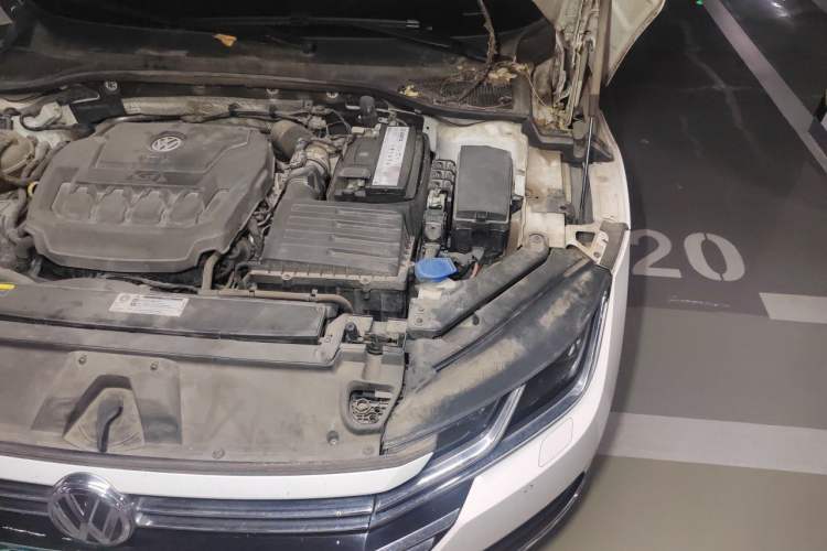 Used Volkswagen FAW-Volkswagen CC 2019 330TSI Glamour Edition China V Standard Engine Bay Left