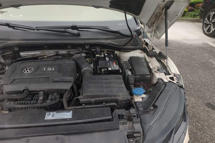 Used Volkswagen FAW-Volkswagen CC 2019 380TSI Yeyan Edition China V Standard Engine Bay Left