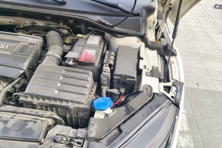 Used Volkswagen FAW-Volkswagen CC 2019 380TSI Yeyan Edition China V Standard Engine Bay Left
