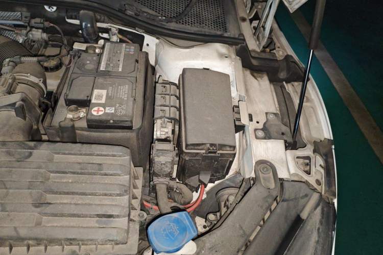 Used Volkswagen FAW-Volkswagen CC 2019 330TSI Glamour Edition China V Standard Engine Bay Left