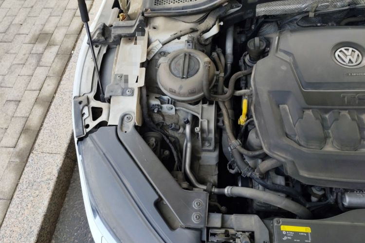 Used Volkswagen FAW-Volkswagen CC 2019 330TSI Glamour Edition China V Standard Engine Bay Right