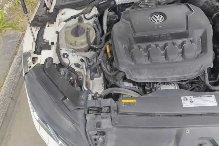Used Volkswagen FAW-Volkswagen CC 2019 330TSI Glamour Edition China VI Engine Bay Right