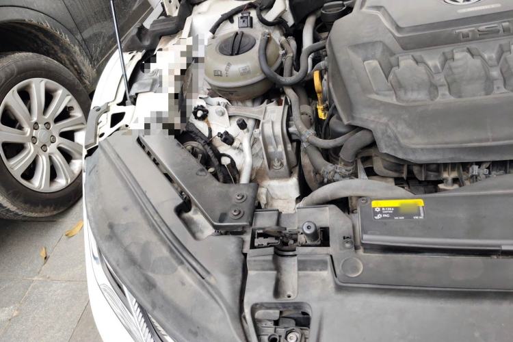 Used Volkswagen FAW-Volkswagen CC 2019 330TSI Huayan Edition China V Standard Engine Bay Right