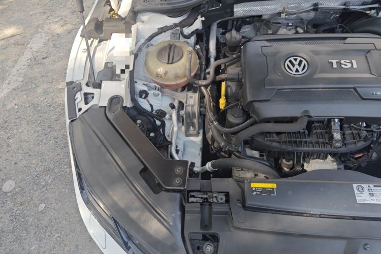 Used Volkswagen FAW-Volkswagen CC 2019 380TSI Glamour Edition China V Standard Engine Bay Right