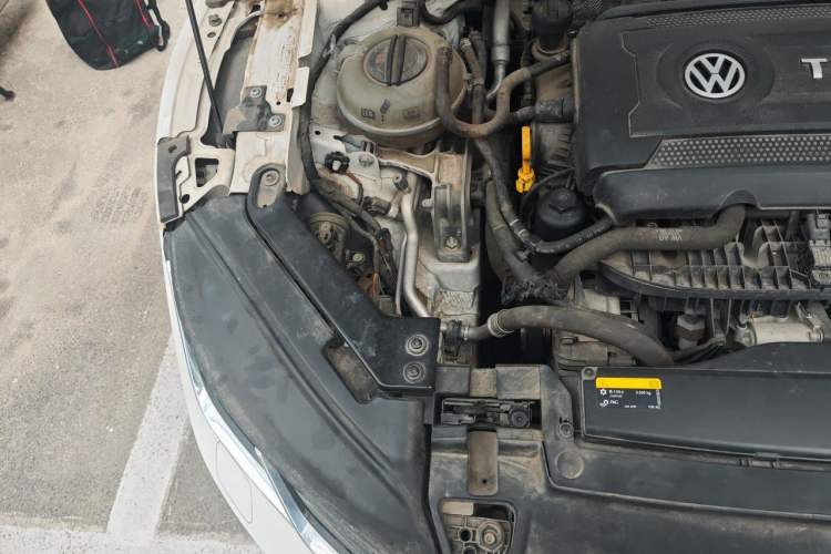 Used Volkswagen FAW-Volkswagen CC 2019 380TSI Yeyan Edition China V Standard Engine Bay Right