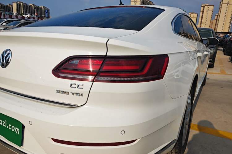 Used Volkswagen FAW-Volkswagen CC 2019 330TSI Huayan Edition China V Standard Exterior 3