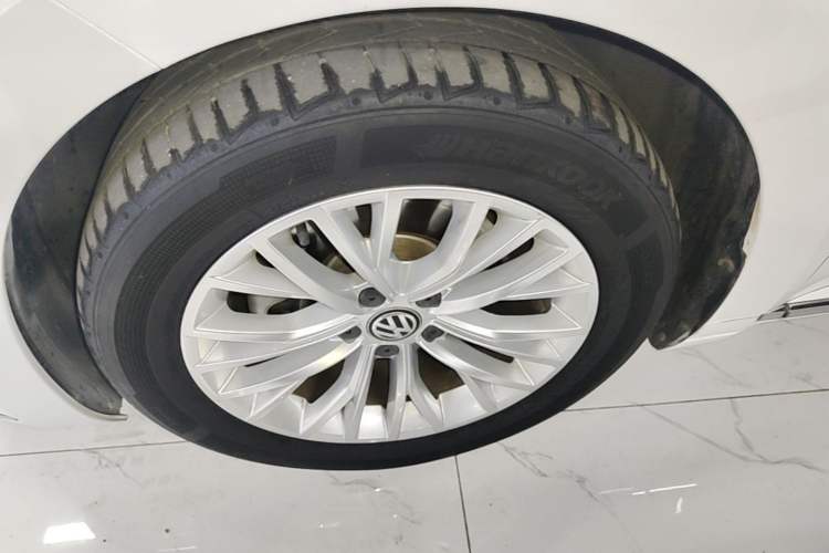 Used Volkswagen FAW-Volkswagen CC 2019 330TSI Glamour Edition China V Standard Exterior 4