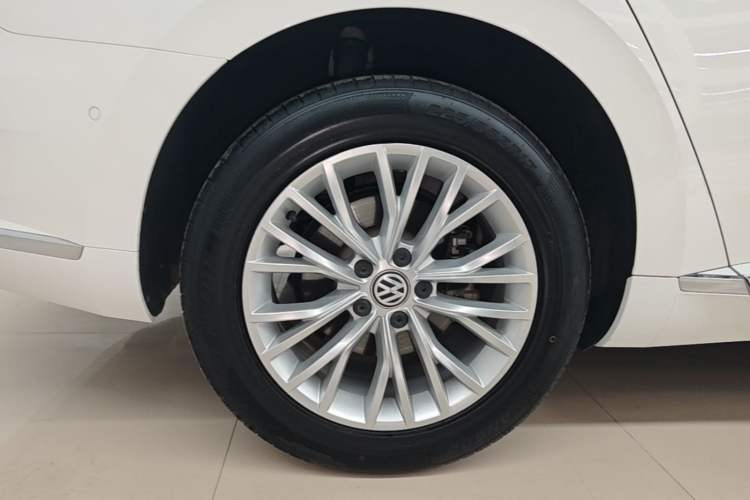 Used Volkswagen FAW-Volkswagen CC 2019 330TSI Glamour Edition China V Standard Exterior 5