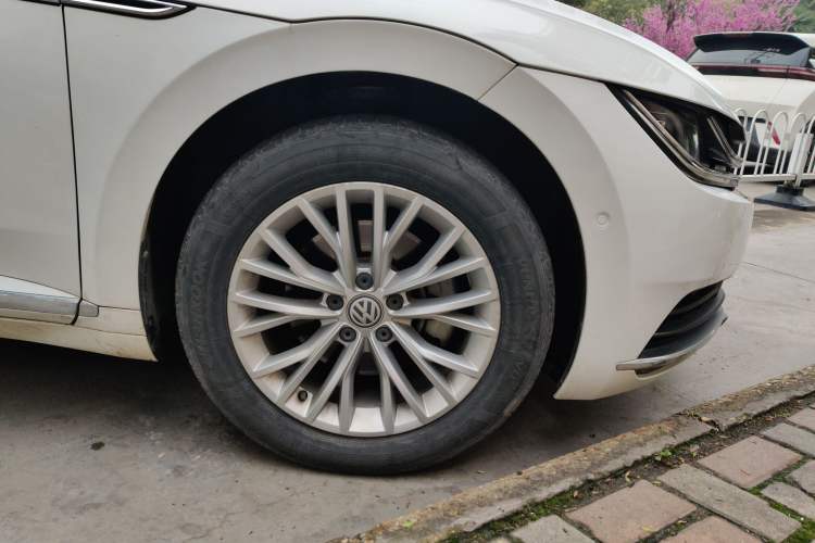 Used Volkswagen FAW-Volkswagen CC 2019 330TSI Glamour Edition China VI Exterior 7