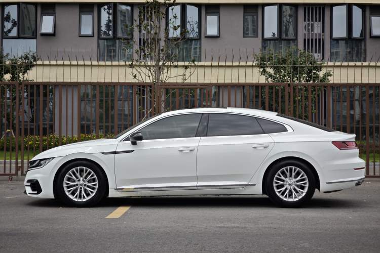 Used Volkswagen FAW-Volkswagen CC 2019 330TSI Glamour Edition China VI Exterior 7