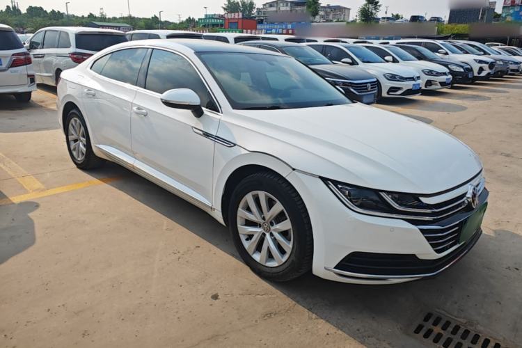 Used Volkswagen FAW-Volkswagen CC 2019 330TSI Huayan Edition China V Standard Front Right 45 Deg