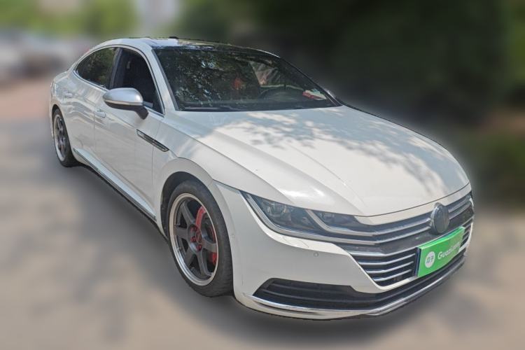 Used Volkswagen FAW-Volkswagen CC 2019 330TSI Glamour Edition China V Standard Front Right 45 Deg