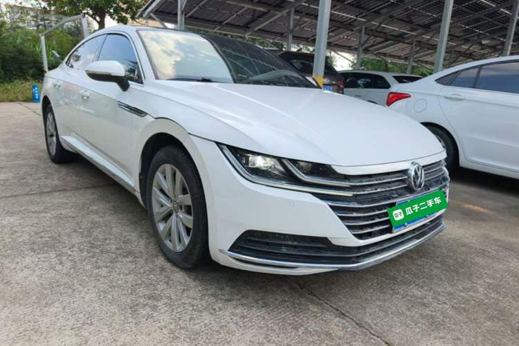 Used Volkswagen FAW-Volkswagen CC 2019 330TSI Huayan Edition China V Standard Front Right 45 Deg