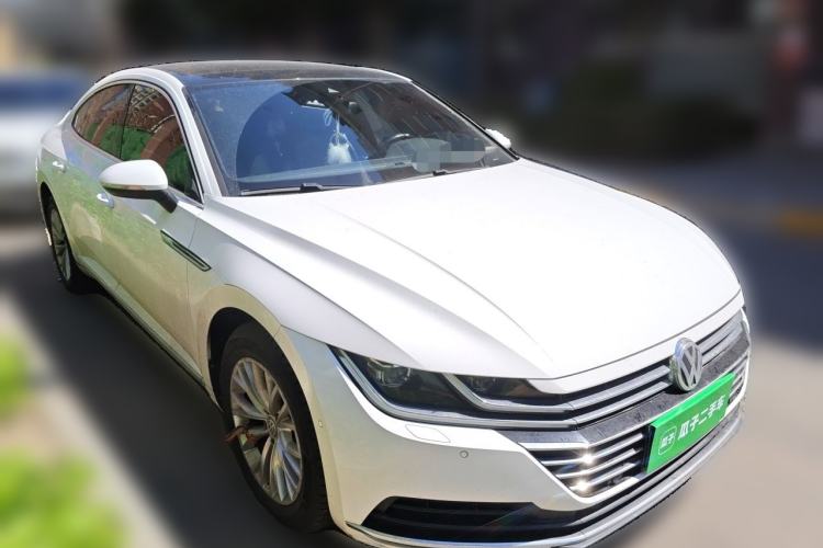 Used Volkswagen FAW-Volkswagen CC 2019 330TSI Glamour Edition China V Standard Front Right 45 Deg