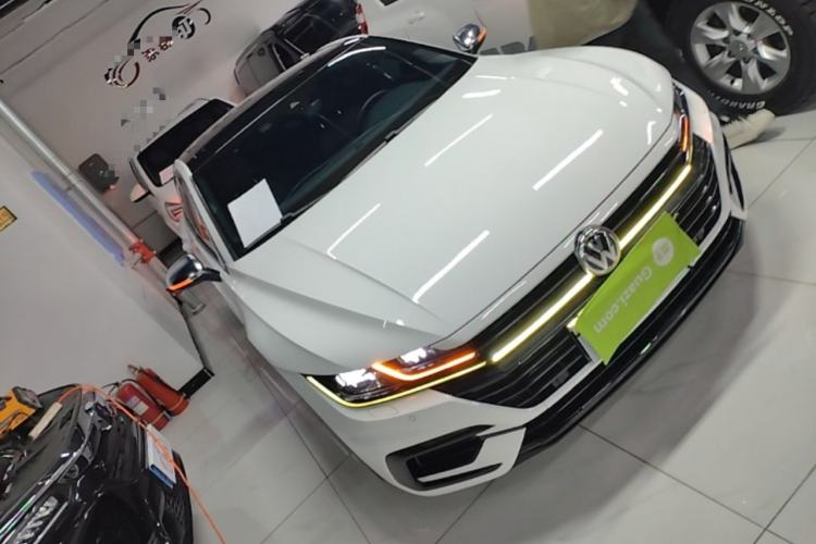 Used Volkswagen FAW-Volkswagen CC 2019 380TSI Glamour Edition China V Standard Front Right 45 Deg