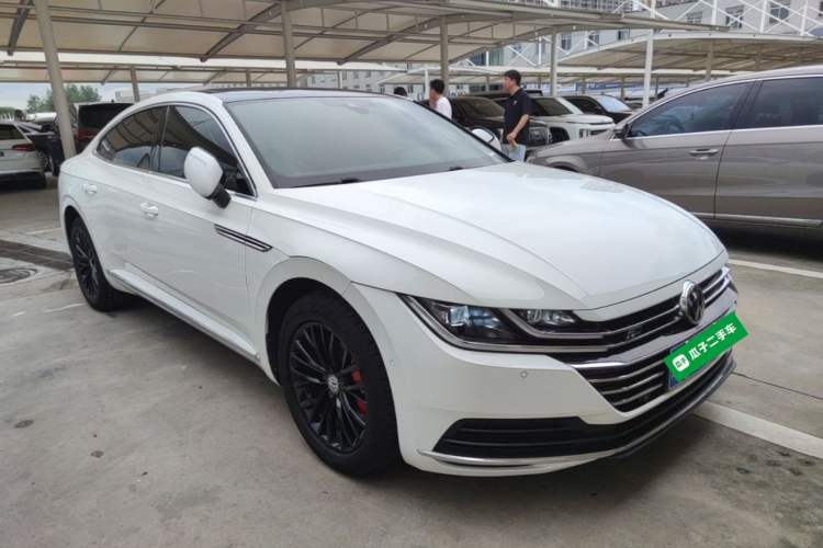 Used Volkswagen FAW-Volkswagen CC 2019 380TSI Glamour Edition China V Standard Front Right 45 Deg