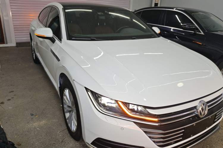 Used Volkswagen FAW-Volkswagen CC 2019 330TSI Glamour Edition China VI Front Right 45 Deg