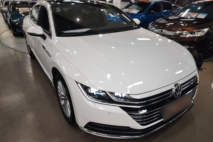 Used Volkswagen FAW-Volkswagen CC 2019 330TSI Glamour Edition China V Standard Front Right 45 Deg
