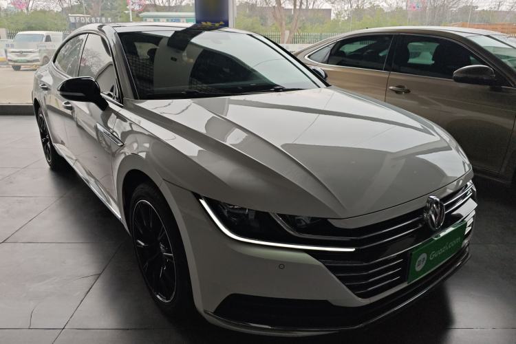 Used Volkswagen FAW-Volkswagen CC 2019 330TSI Huayan Edition China VI Front Right 45 Deg