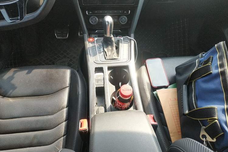 Used Volkswagen FAW-Volkswagen CC 2019 380TSI Glamour Edition China V Standard Gear Lever