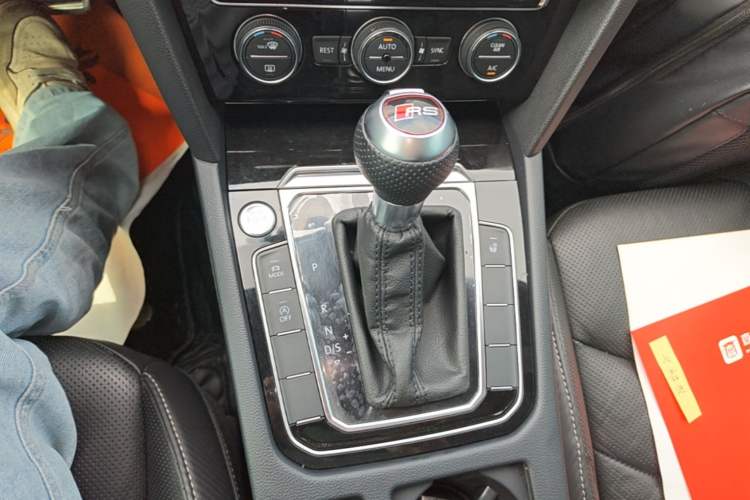 Used Volkswagen FAW-Volkswagen CC 2019 330TSI Glamour Edition China VI Gear Lever