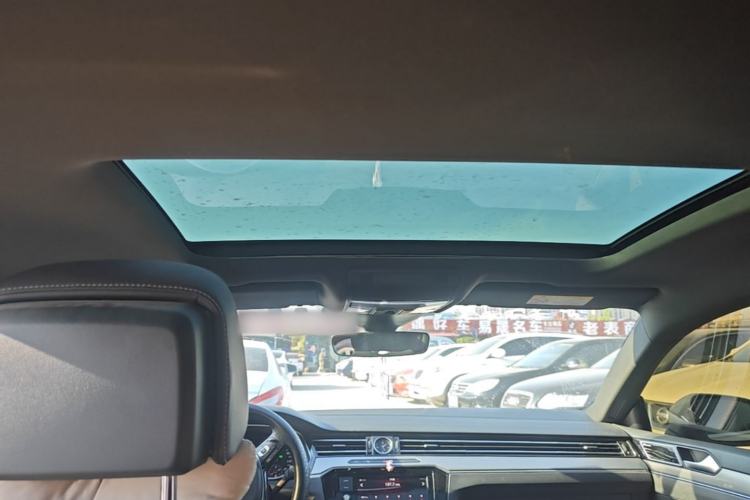 Used Volkswagen FAW-Volkswagen CC 2019 330TSI Glamour Edition China VI Headliner