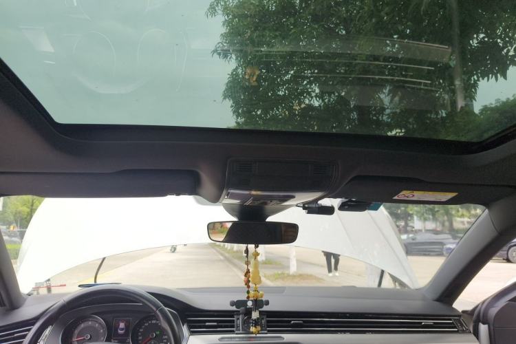 Used Volkswagen FAW-Volkswagen CC 2019 330TSI Glamour Edition China VI Headliner