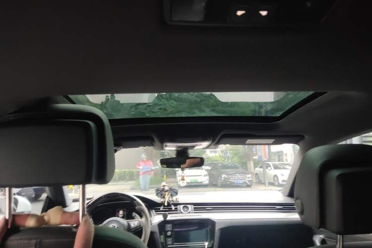 Used Volkswagen FAW-Volkswagen CC 2019 330TSI Glamour Edition China V Standard Headliner