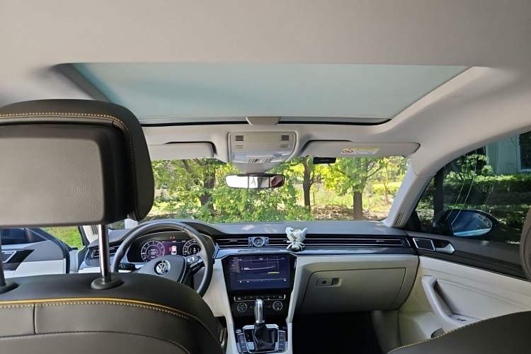 Used Volkswagen FAW-Volkswagen CC 2019 380TSI Yeyan Edition China V Standard Headliner