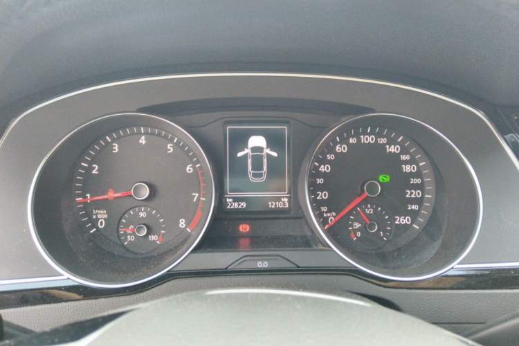 Used Volkswagen FAW-Volkswagen CC 2019 330TSI Huayan Edition China VI Instrument Cluster