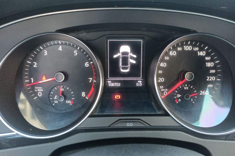 Used Volkswagen FAW-Volkswagen CC 2019 330TSI Huayan Edition China VI Instrument Cluster