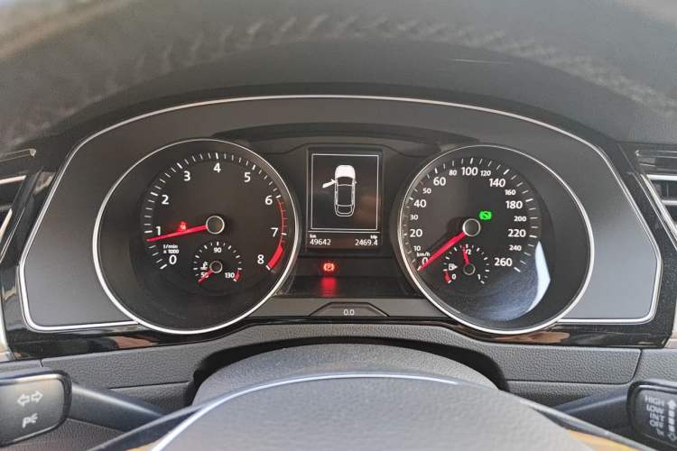 Used Volkswagen FAW-Volkswagen CC 2019 330TSI Huayan Edition China VI Instrument Cluster