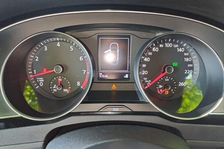 Used Volkswagen FAW-Volkswagen CC 2019 330TSI Huayan Edition China VI Instrument Cluster