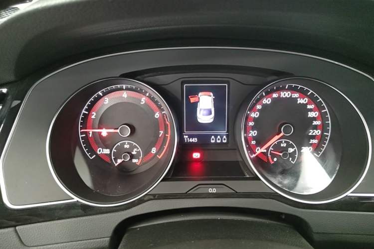 Used Volkswagen FAW-Volkswagen CC 2019 330TSI Glamour Edition China V Standard Instrument Cluster